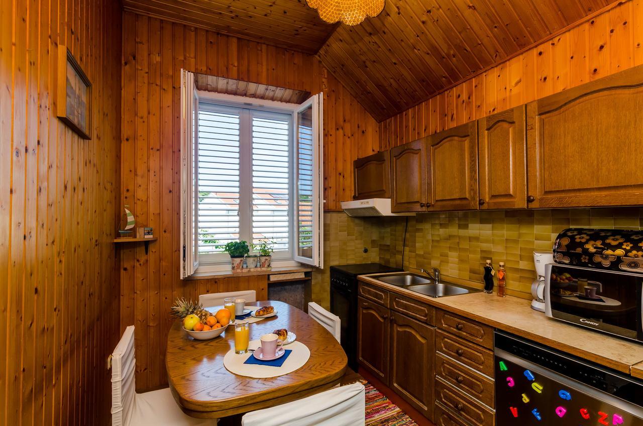 Marich Homestay Дубровник Екстериор снимка