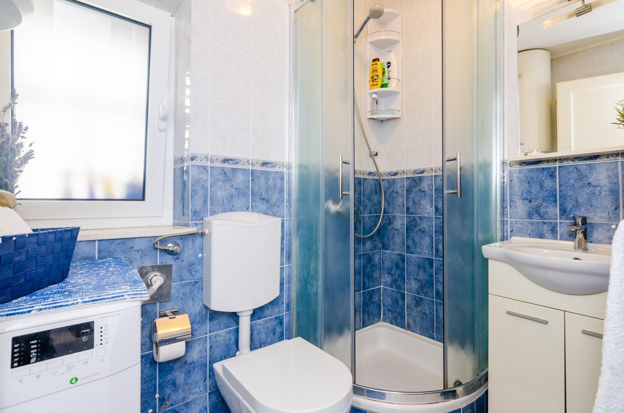 Marich Homestay Дубровник Екстериор снимка
