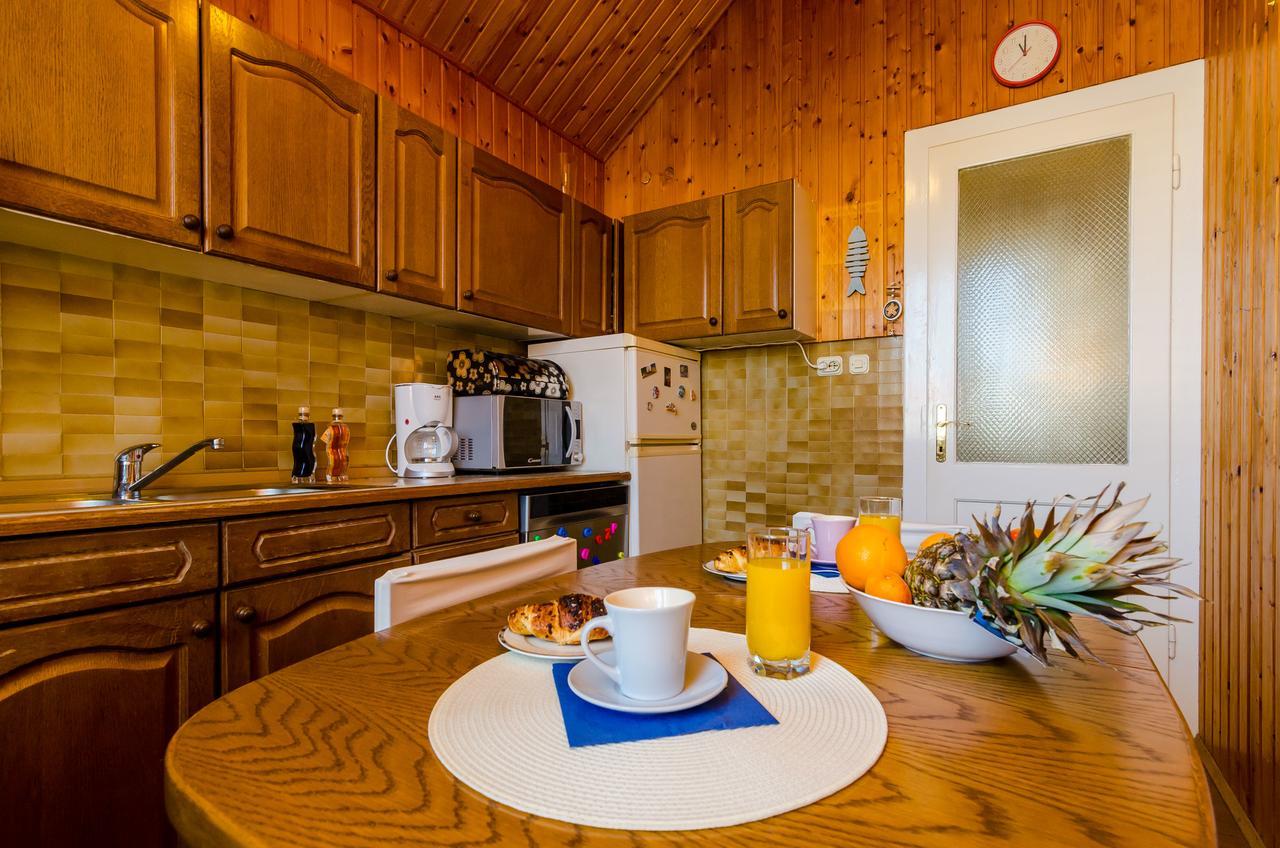 Marich Homestay Дубровник Екстериор снимка